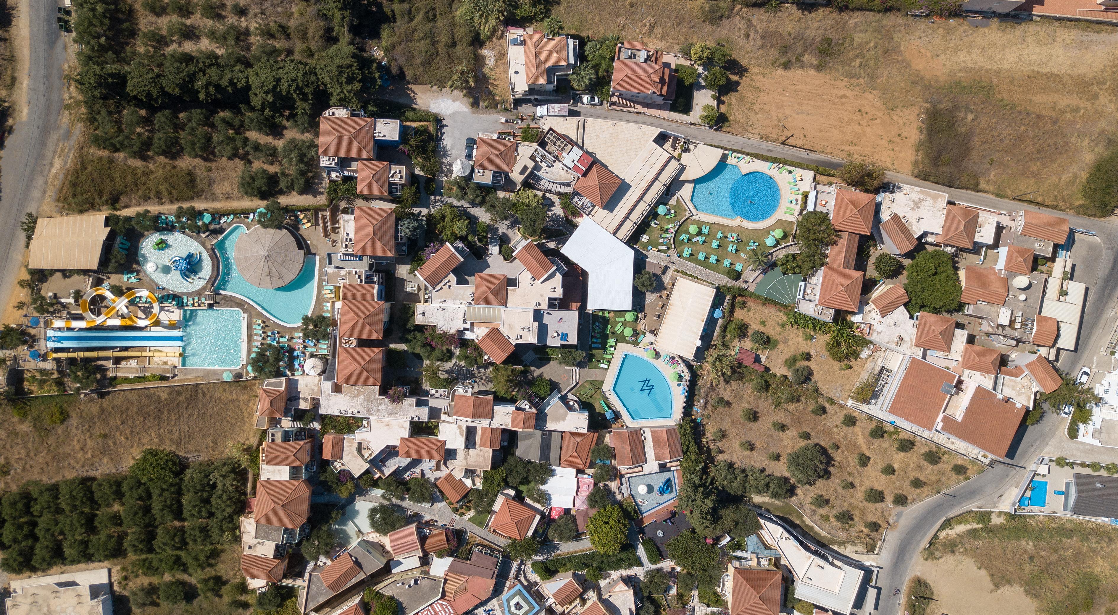 Iolida Village Water Park Hotel Agia Marina  ภายนอก รูปภาพ